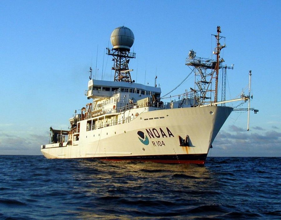 RV Ronald H. Brown research ship in the ocean