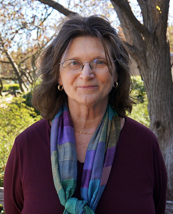 Nancy Knowlton with glasses