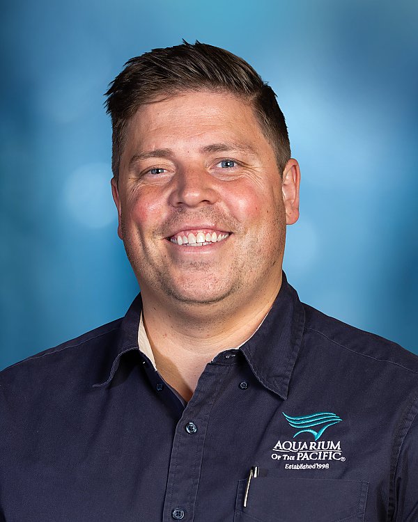 Johnathan Casey Portrait 061025